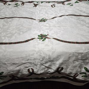 Lenox Tablecloth 106" X 156" Holiday Cotton Blend Christmas Cream Ribbon Holly